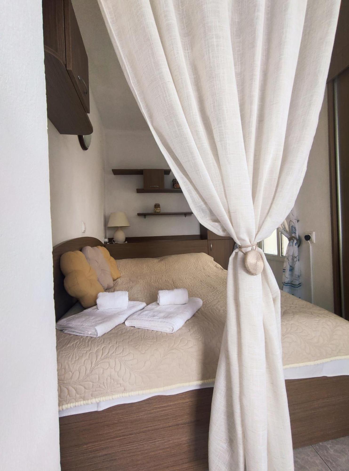 Къща За Гости Елени Sozopol Exterior foto